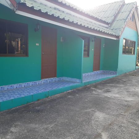 Wangwaree Resort Nai Yang Beach Екстериор снимка